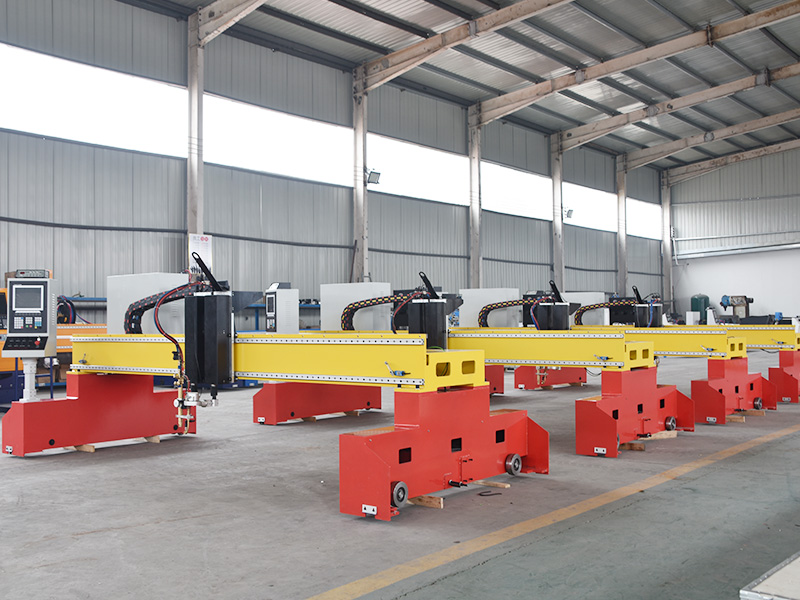 龍門(mén)數(shù)控切割機(jī)