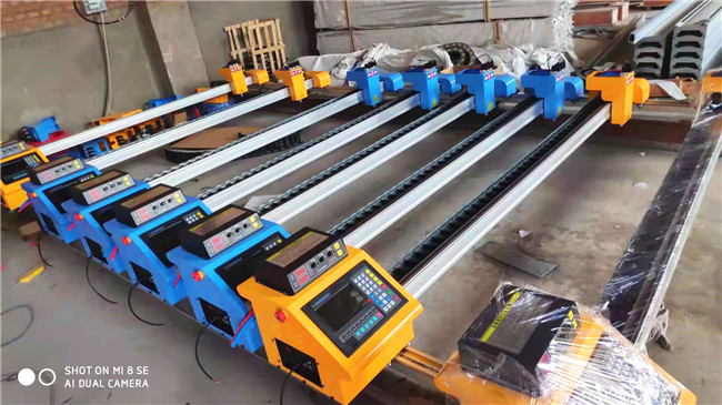 小型龍門式數(shù)控火焰切割機